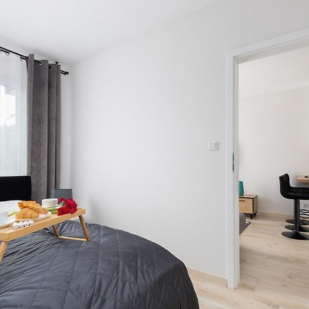 Sunny Apartments With Parking & Balcony Luzycka By Noclegi Renters Świnoujście  Eksteriør billede